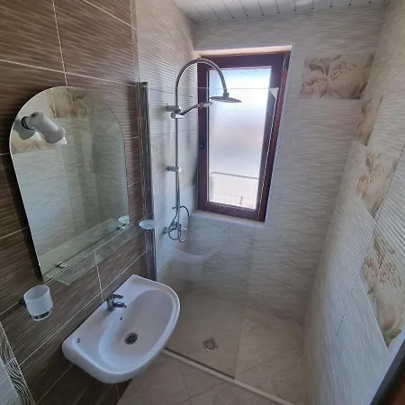 מלון דירות Apartments Primorsko פרימורסקו